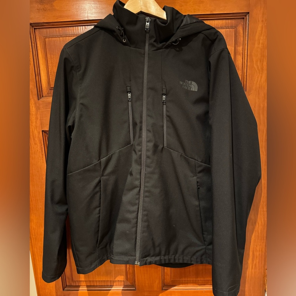 The North Face Men's Black Performance Jacket